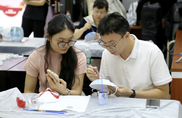赢翻网配资 建设社区共融美好生态，盐运西志愿服务社区半年成绩单出炉